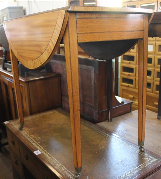 A George III satinwood oval topped Pembroke table, W.2ft 9in.